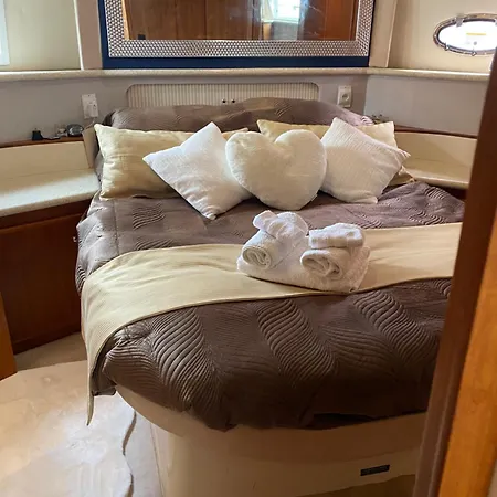 Vilamoura -boat كوارتيرا