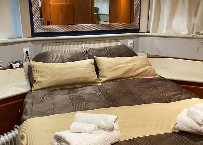 Vilamoura -boat 쿼테이라