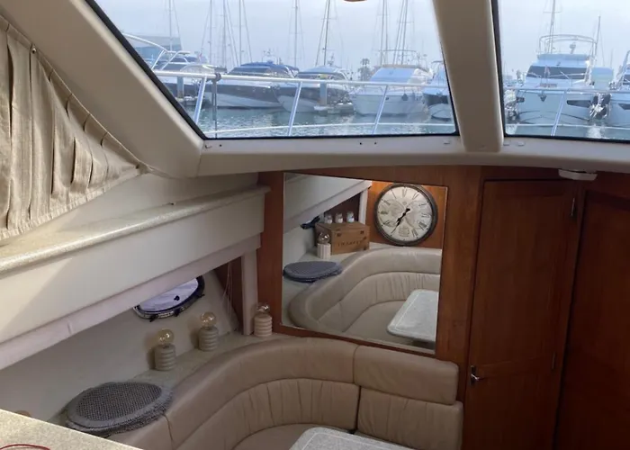 Vilamoura -boat
