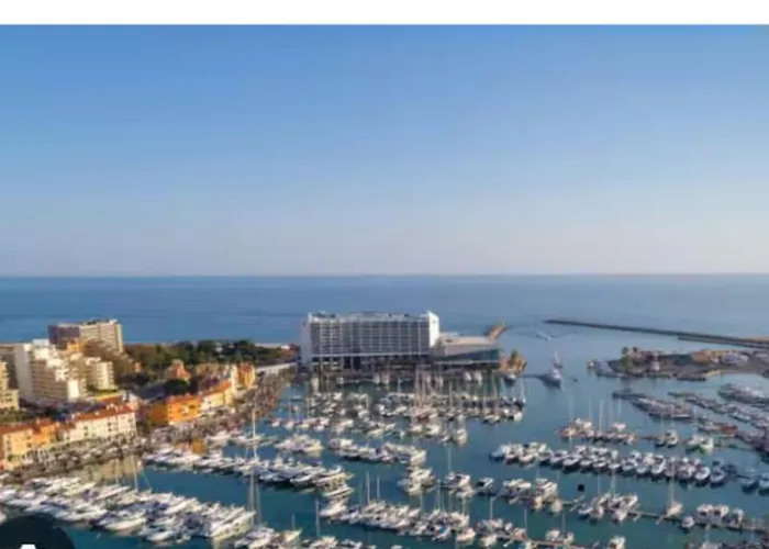 Vilamoura -boat Hotel na wodzie *